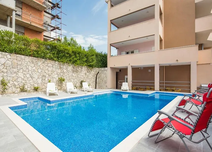 With Private Swimming Pool *