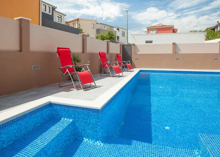 Lägenhet With Private Swimming Pool *